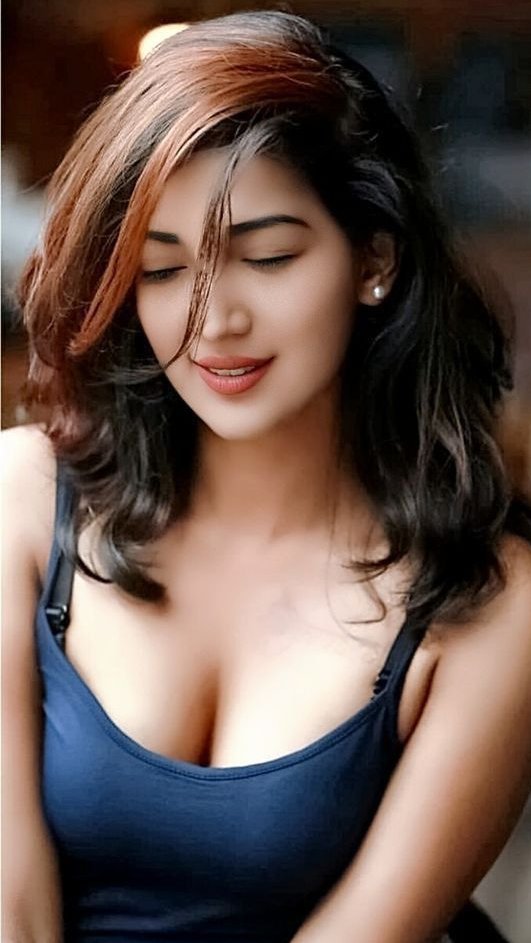 میں امانت ہوں کسی عشق زادے کی
ہاں میں شہزادی ہوں،اک شہزادے کی💞💋💞