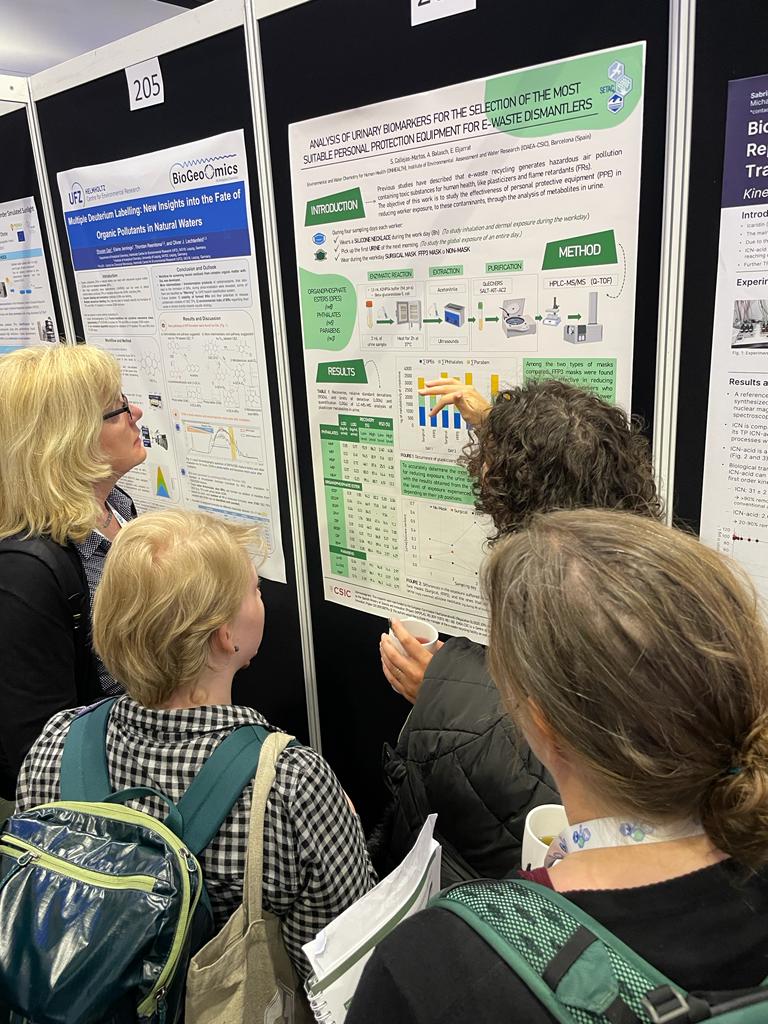 EEljarrat's tweet photo. #SETACDublin Sandra Callejas @Sandra17cm from
@onhealth4 presenting today the Urinary Biomarkers of E-waste dismantlers exposure to plasticizers.
@EEljarrat @IDAEA_CSIC https://t.co/7fckg7DfJI