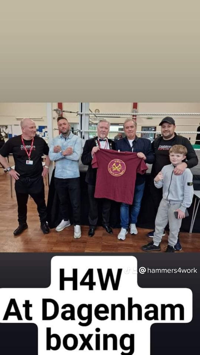 Hammersforworkandsupport 
Supporting Dagenham boxing club
@BDPost @HaveringDaily @England_Boxing @youthboxing
@MarkTibbsBoxing 
@WestHam