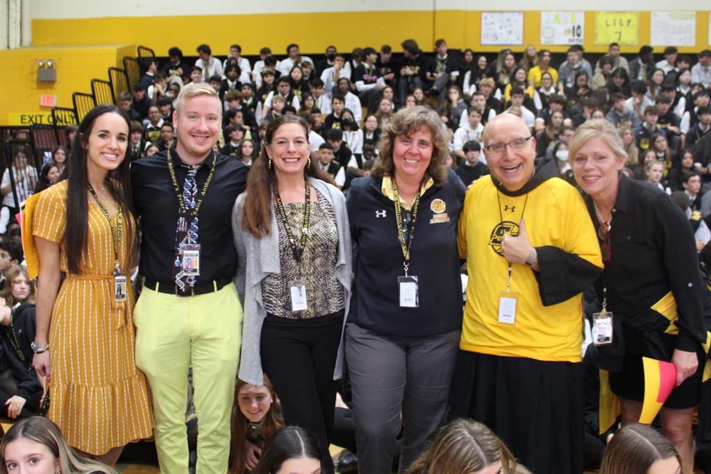 StAnthonysHS's tweet photo. Today we honor and appreciate teachers and recognize their lasting contributions to education, society, and the lives of their many students. St. Anthony's is blessed with over 100 talented faculty members who allow their faith to shine through their craft every single day. https://t.co/uqN4Knnr9D