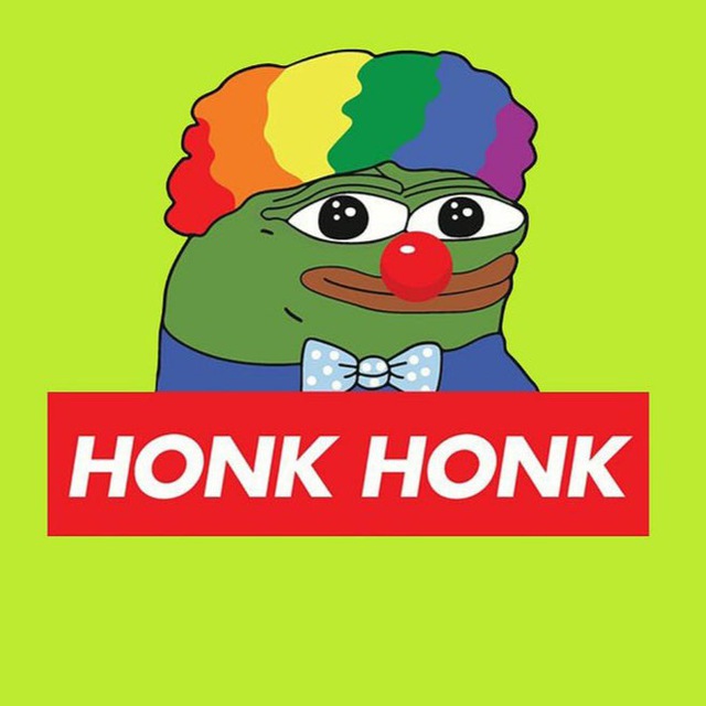 BargainHunter__'s tweet photo. @JammaPelson1 Watch $HONK, this @ClownPepeToken is one of the OG's on #PEPE meta. 900+ holders, already survived and bottomed around 100k mc, now sit in 500k mc. All I can say is DYOR, and don't fade on this clown.

https://t.co/a2PmJSlns1

https://t.co/Xp3ExkLif4

https://t.co/q4uCoXtJSc https://t.co/P7GmGTzxeK