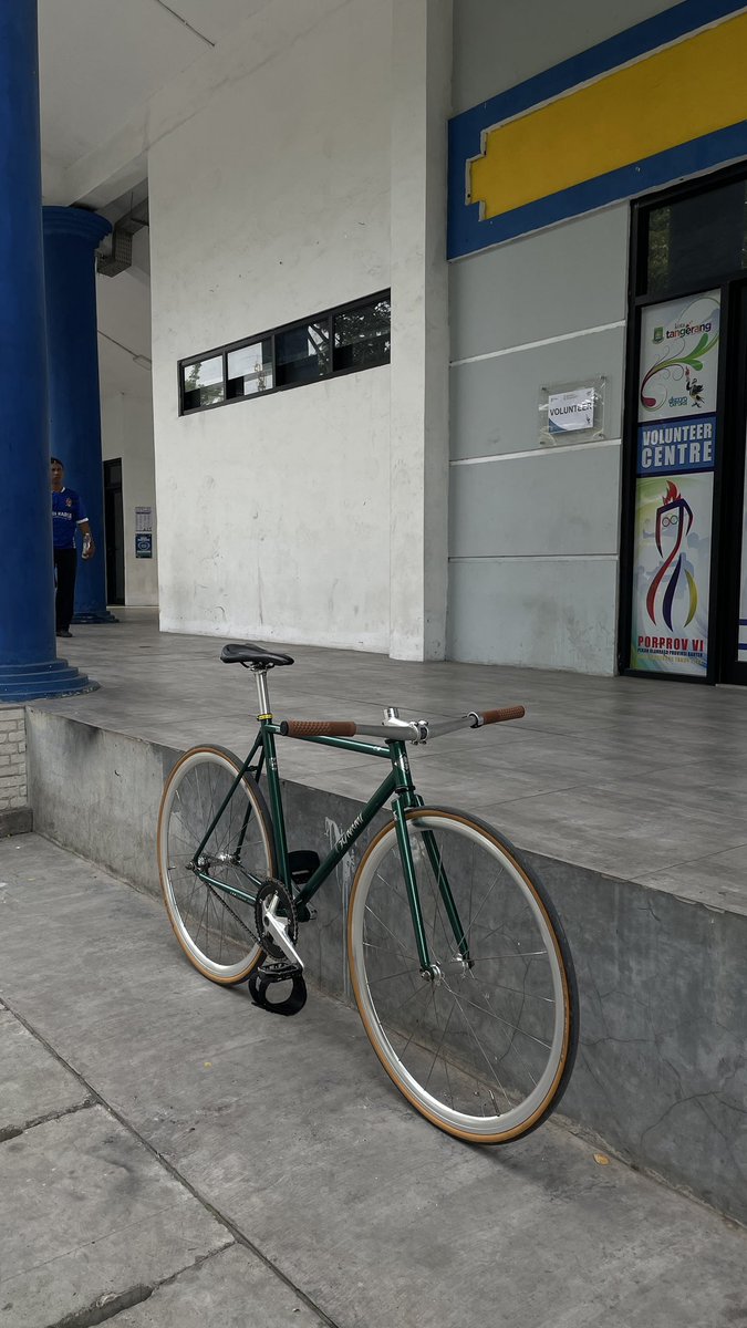 AjitamaAntonius's tweet image. #fnfjb JUAL NIHHH
FRAMESET idr 2.000.000 nett
FULLBIKE idr 5.000.000 nett
Untuk fullbike yang dijual set up gambar ke 3 atau 4 yaa.
Lokasi Tangerang
SPEK CEK ALT GAMBAR TERAKHIRR!!!