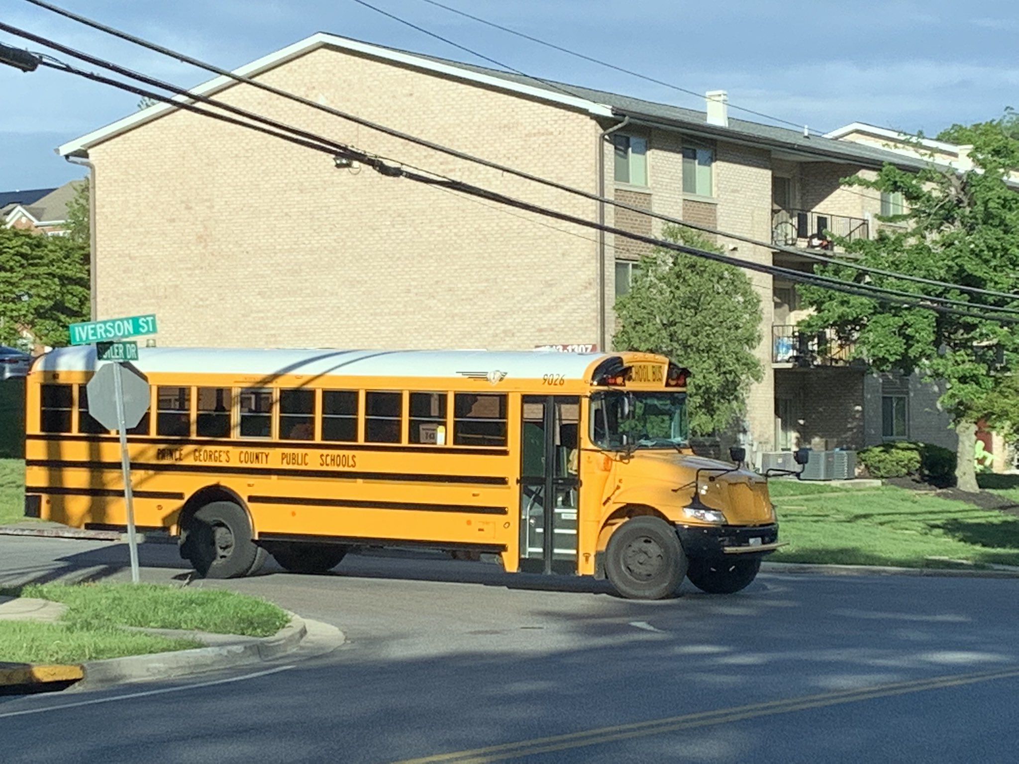 School Bus Teen - Melanie Alnwick (@fox5melanie) / Twitter