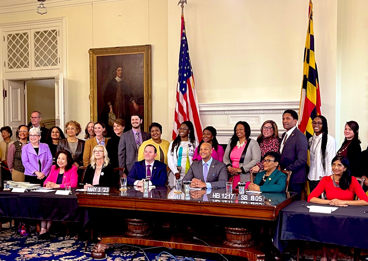 KarenToles4MD's tweet photo. Thank you @iamwesmoore for 
signing my bill HB1217- Required Coverage for Bio Marker Testing. Precision testing save lives! Shout out to Chair @JheanelleW for her steadfast leadership in getting the bill over the finish line!💗⚕️🩺👏🏽
#LBCMpriority #savinglives #mdga2023 #newMDlaw https://t.co/uCYTVTbv5D