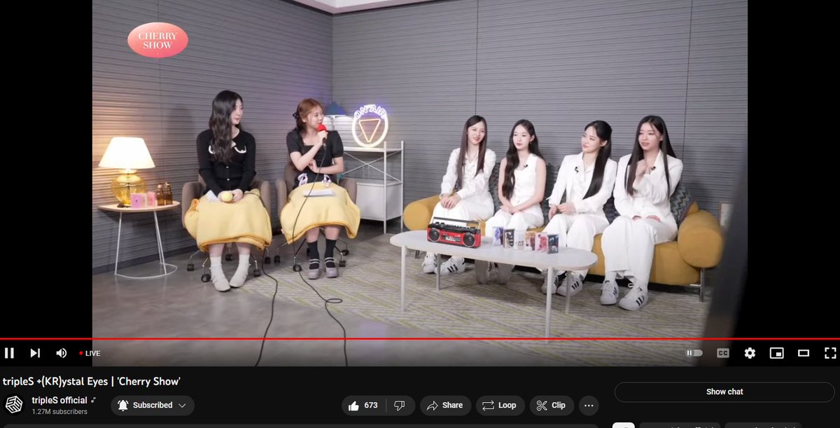 Onlyfams_NFT's tweet photo. TripleS - S1,3,4 &amp; 6 Debut live on YT now
#tripleS #트리플에스 #トリプルS
#KRystalEyes #크리스탈아이즈
#CherryTalk #CherryShow #AESTHETIC https://t.co/aOtUFvvPRy