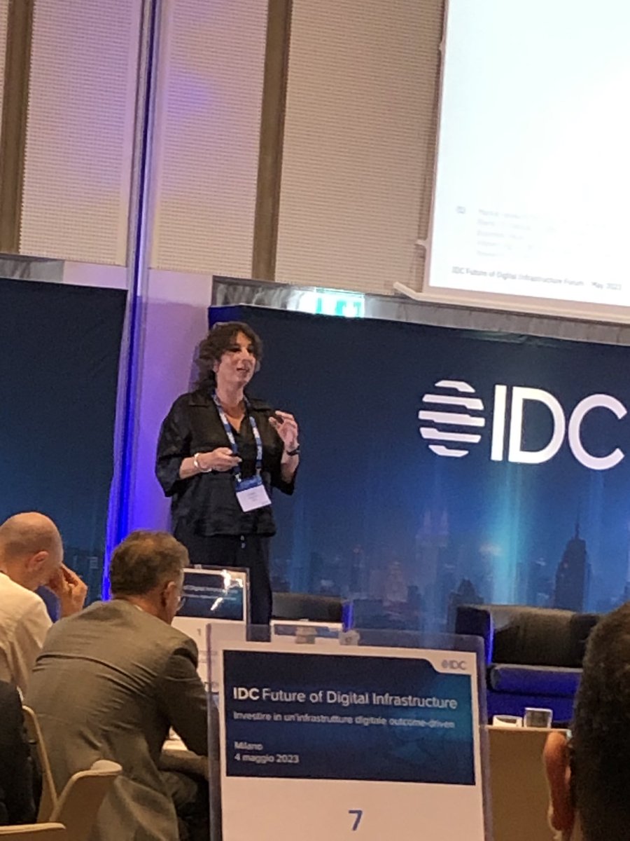 Durante l’evento <a href="/IDCItaly/">IDC | Italy</a> abbiamo parlato dell’importanza di #strategia #sicurezza #futuro #innovazione #ibmgarage per il cliente