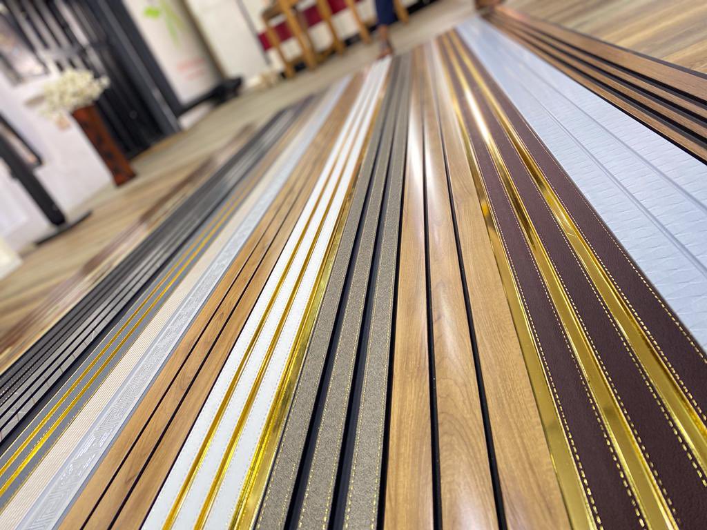 Chuvidecorolowu's tweet photo. It just got better price wise π₯°
No excuse for a boring wall letβs help you bring light to your home π‘ with our ogbonge fluted panels.
βοΈ09060008792 / 07045890497
#flooring #floorstore #remodelacion #remodel #smpliving #remodels #homerenovation #inspiration #homerefresh https://t.co/tgWKYjYuO1
