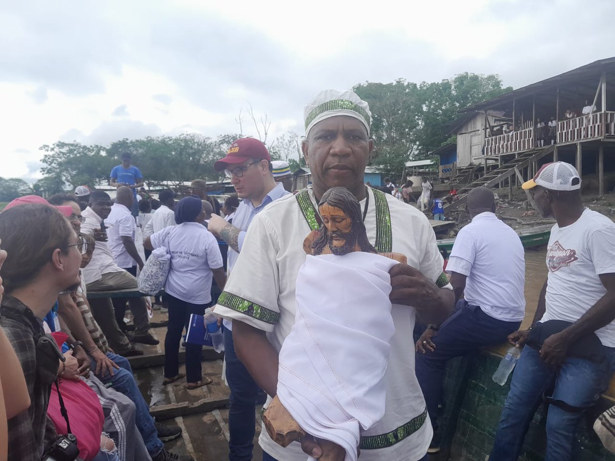 p_sterlin's tweet photo. Bojayá, 21 años de memoria y resiliencia; el CONPA, El FISCH y Pastoral afro de Quibdó, presente. https://t.co/Ms9YBhPowI