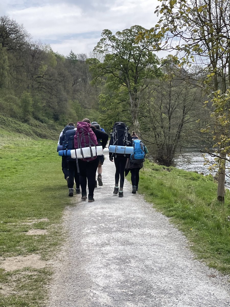 Good luck to our Year 10 students on their Silver Duke of Edinburgh Award practice expedition. We hope the weather is kind #DofE
