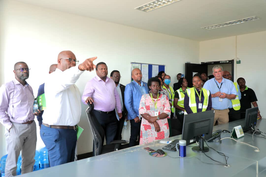 Kampala Entebbe Expressway tweet media