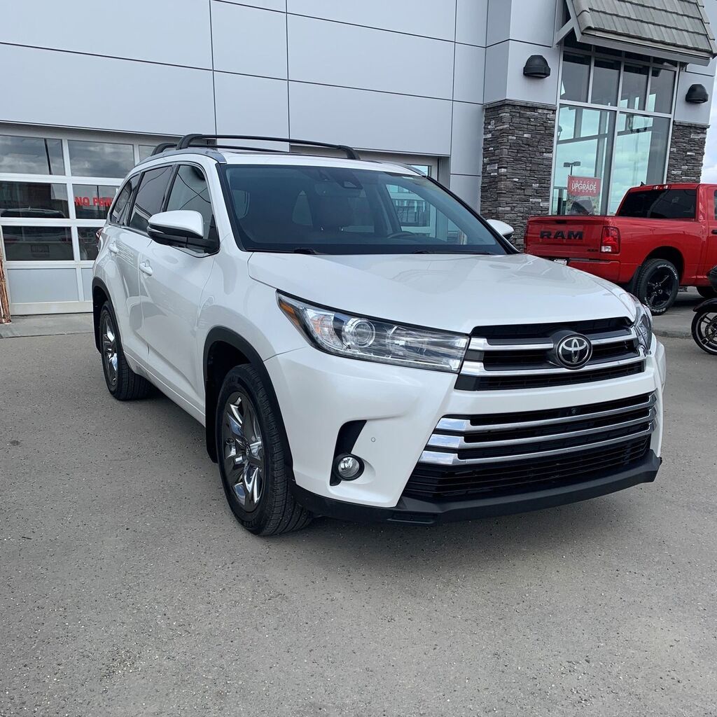 Cochranedodge's tweet photo. https://t.co/2RITJTvLRv to the Cochrane Dodge Family Harjit! He came in looking for a vehicle that had everything he needed and more. With the help of Alex and the team, he was able to get into this Certified 2017 Toyota Highlander! No matter your needs, wants and lifestyles, h… https://t.co/AIl9Gnc17L
