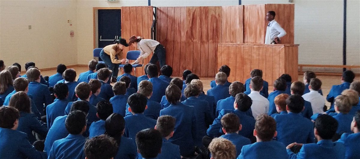 Latest news: Students from Years 8, 9 and 10 enjoyed their German language play 'Im alten Saloon',  performed by the Onatti Theatre Company today. #STRS strschool.co.uk/news/German-La…