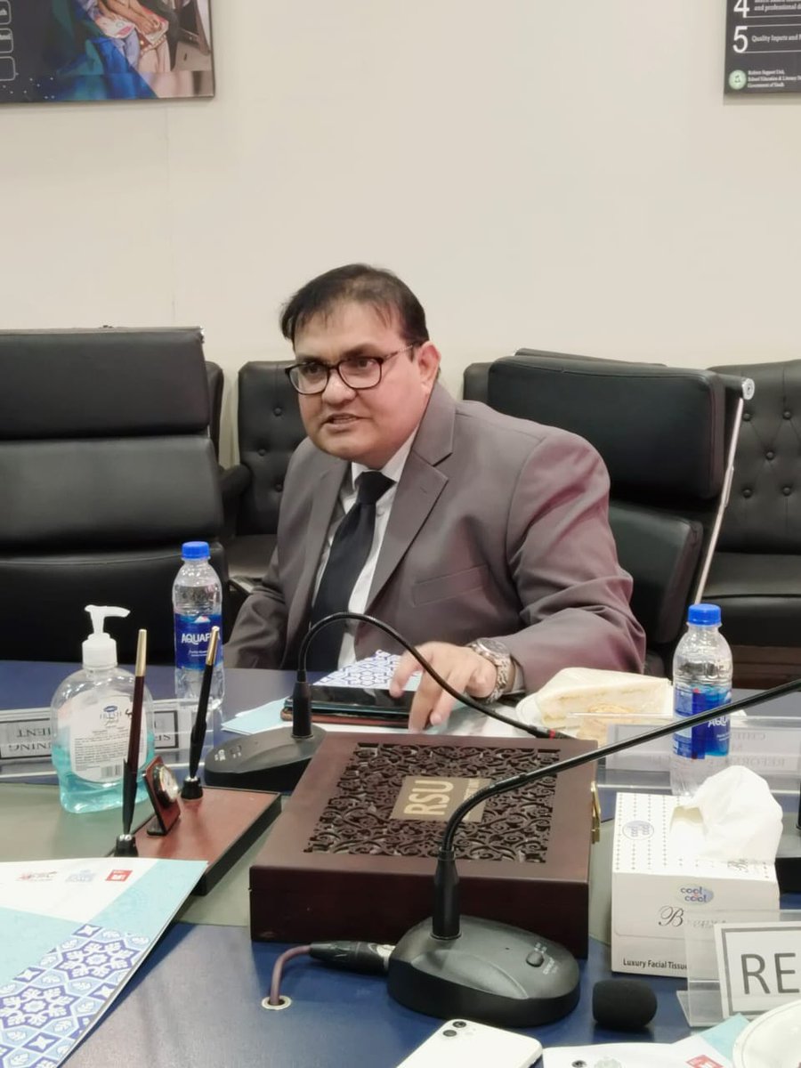 SELD_Sindh's tweet photo. A successful meeting held on May 3rd, 2023, between officials at RSU in Karachi and a high-level delegation from the Asian Development Bank. The primary objective was to discuss the status of schools affected by flooding in Sindh. https://t.co/mtIhjVhHYV