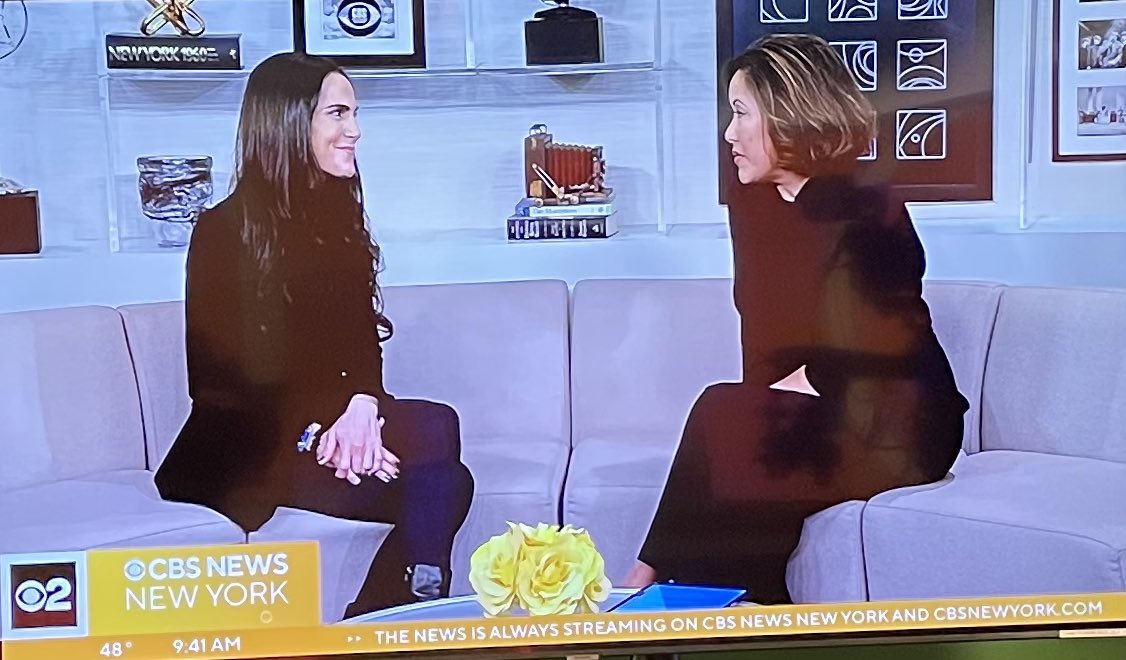 dralisonmitzner's tweet photo. Some morning news. Ghostwriting for your kid a new trend?! Yess. Thanks @CBSNews for having me on to share on this topic!  Check it out and why parents should avoid and what they can do instead..  Link to watch 😊
https://t.co/dOG0TlTMYb https://t.co/ACkgfeZNuO