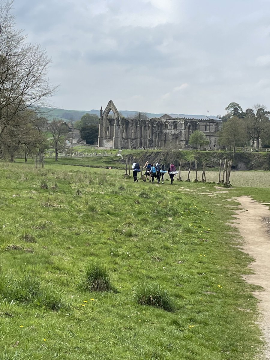 We have been told the #DofE Silver Award students have had a great first 24 hours of the practice expedition and are now on their hike from Appletreewick to Ilkley, stopping off for lunch by the picturesque Bolton Abbey priory