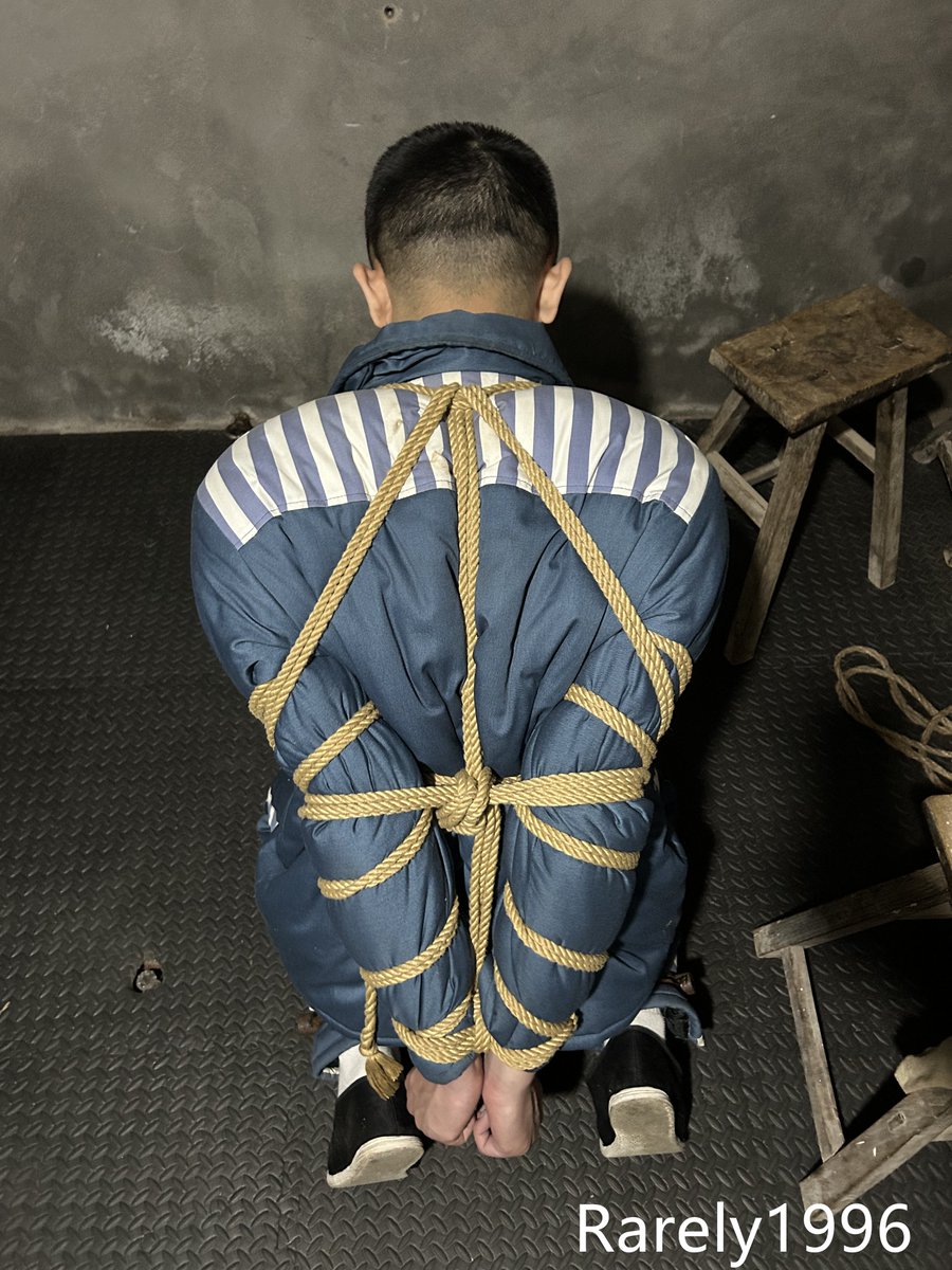 谢谢文武、罗莫多还有小风笛，和大家一起玩真的超级棒，很久没有这么开心啦！不过肩膀是真的疼，期待下次能再次一起玩~