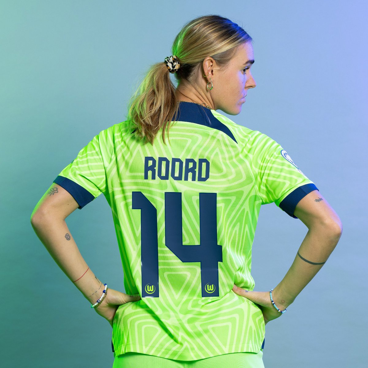 🟢 <a href="/JillRoordNL/">Jill Roord</a> has the highest pass completion of any Wolfsburg player this season, 90.5%. 

Pass master 🙌

#UWCL // <a href="/VfL_Frauen/">VfL Wolfsburg Frauen</a>