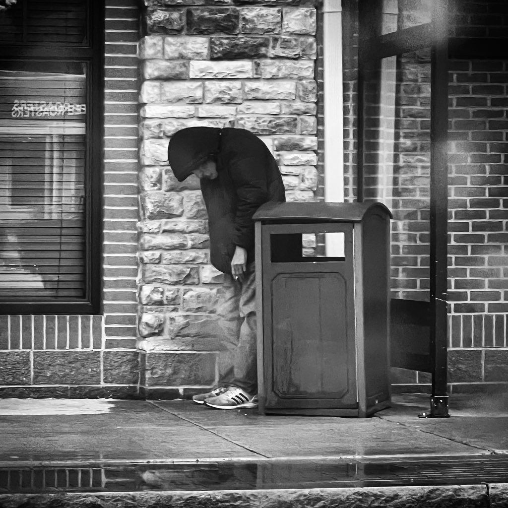 VJBPhotography's tweet photo. Who’s Mans is this 🤷🏿‍♂️#VJBphotography #GiveUsAShot #Roc  #WatchTheBirdy #Americanstoryteller #TheWorldImageCenter #VJB https://t.co/55mbFNy7cd https://t.co/J0leIVHsLX