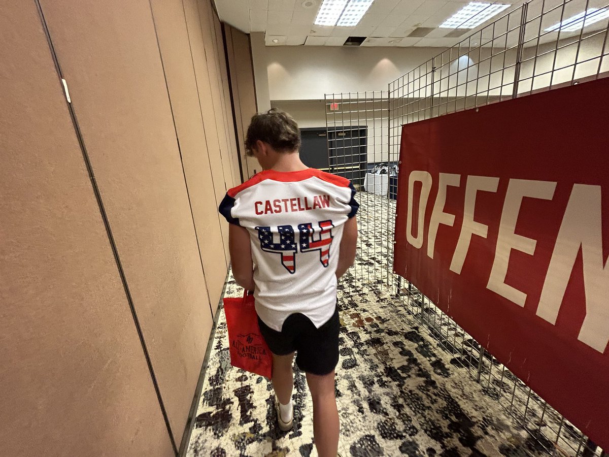 Hunter Castellaw tweet media