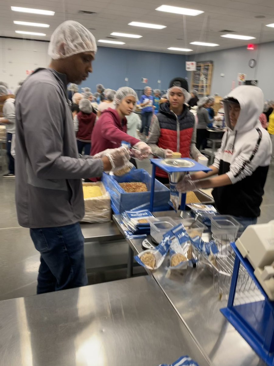 Lindsey Rapinchuk tweet media