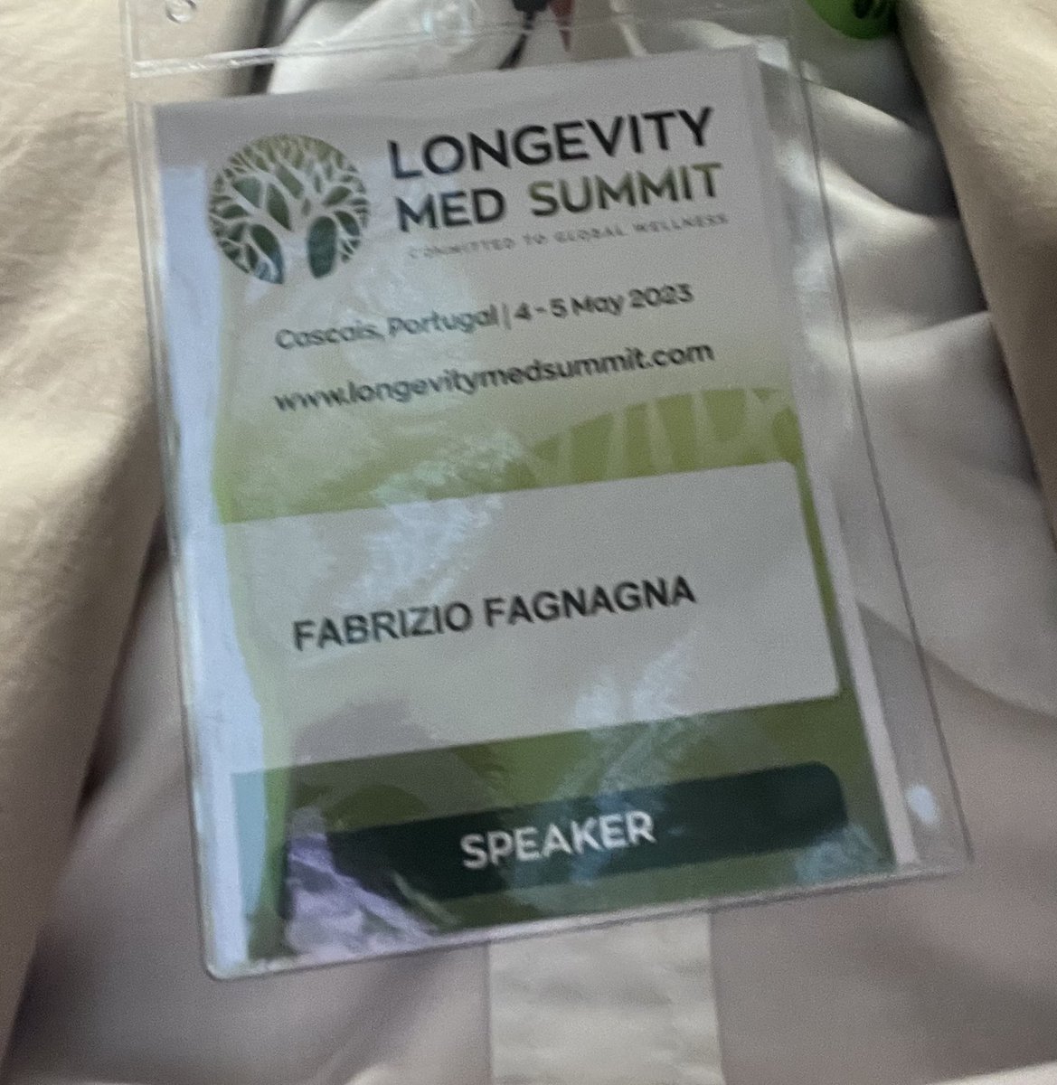 FdAdF66's tweet photo. Another conference, another surname 😀 #LongevityMedSummit https://t.co/Qq4zJr7zE3