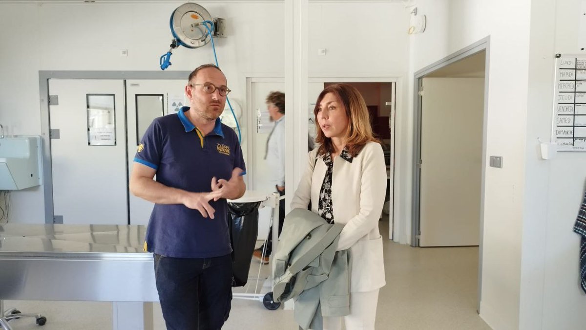 CorinneVignon's tweet photo. #Animaux🐒
Incroyable visite du @zoobeauval à l'invitation du directeur M. Delord, aussi président de l'Association Française des Parcs Zoologiques
🦓Découverte de l'arrière scène avec la rencontre des soigneurs, parcours des loges de nuit des animaux et du centre de soins
#AFdPZ https://t.co/kZ5R9P5xJy