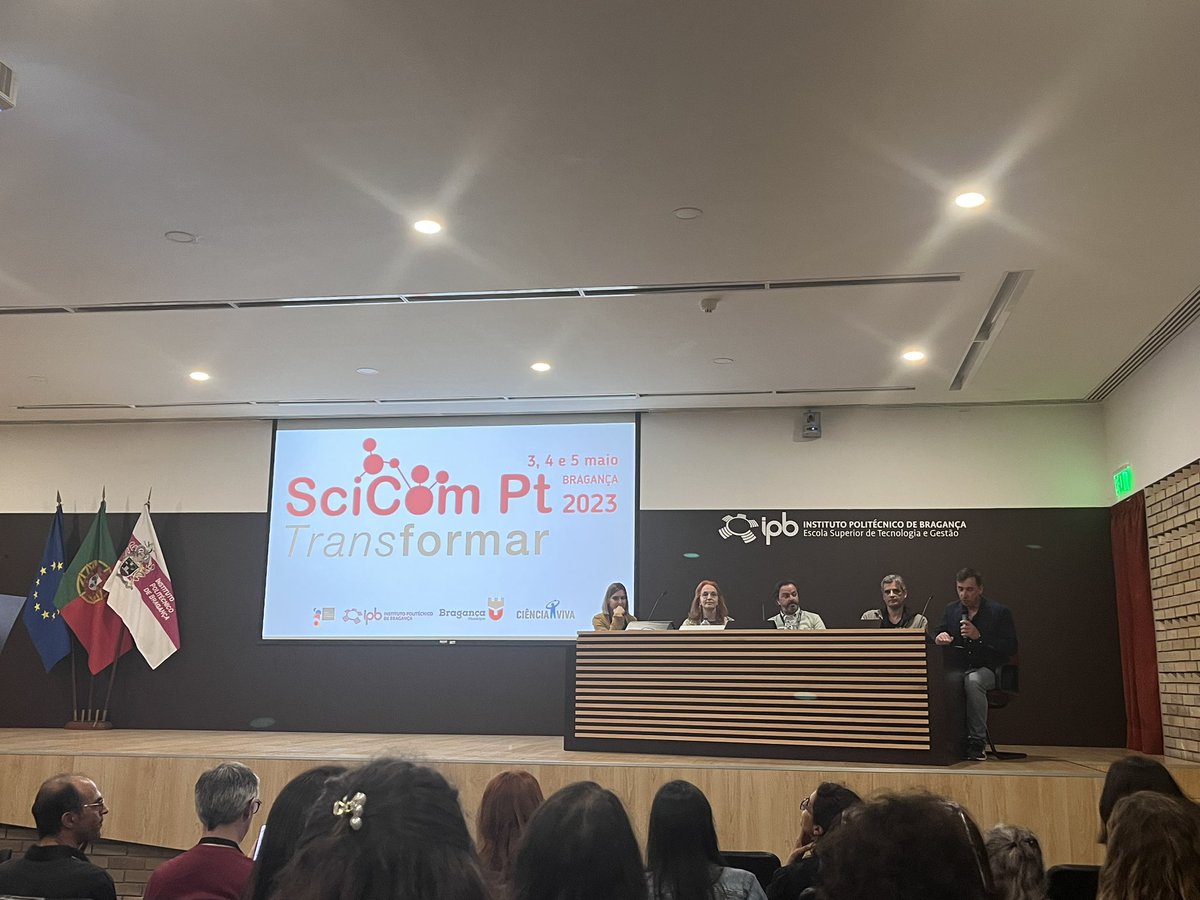Comunicar o artificial com inteligência é a mesa redonda para dar início a esta tarde de trabalhos  #SciComPt2023