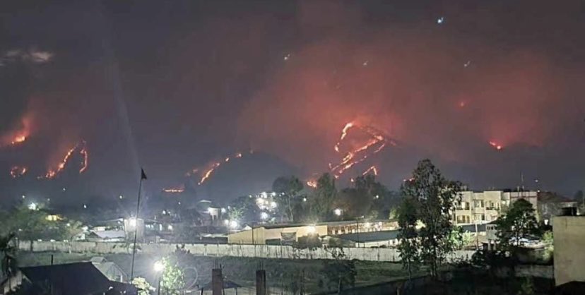 BinaNepram's tweet photo. My home #Manipur is burning-in the valley &amp; in our hills for past 48 hours non-stop.Several homes, shops,places of workshop been attacked,burnt.Till now violence has not stopped.We call upon Govt India &amp; Manipur to stop violence right now ⁦@PMOIndia⁩ ⁦@KirenRijiju⁩ https://t.co/aWVA5rVm5J