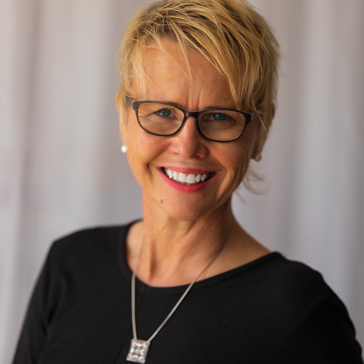 ICWKenyaChapter's tweet photo. How do you deal with a Rebel as a Coach?  Join @BrittaWulfekammer  a fellow PCC in unpacking  "Embracing Rebels: Providing Psychological Safety To The Non- conformists" Date: Tuesday 9th May at 6pm on Zoom Registration: FREE @icfkenyachapter

@icwkenyachapter
#icw2023 https://t.co/NeRbSUzNx5