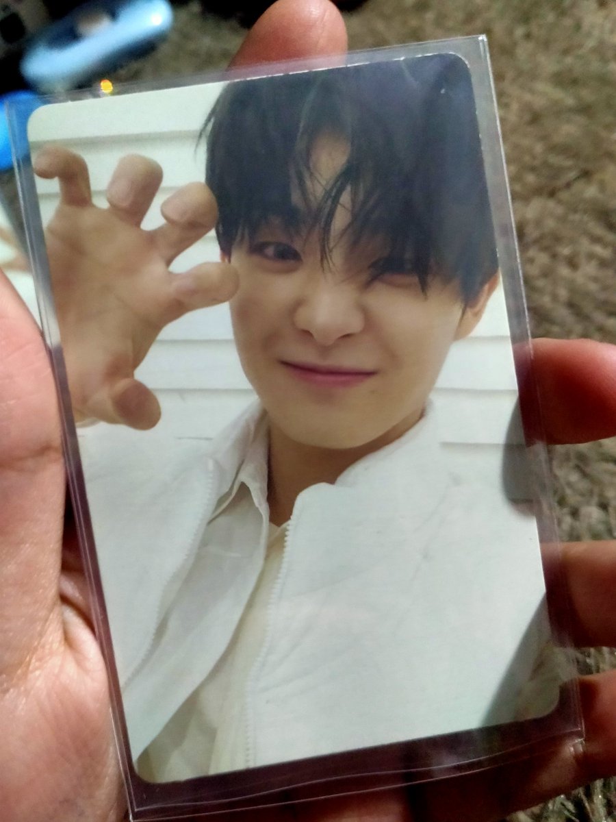 ninipnksr's tweet photo. jihoon rawr cameee home 🥺🤍
yeyyyyy thankkk youuu so much @skjwbuys!! 🫰🏼 may umuwi nanamang pogi hays <33
#RuProofs https://t.co/fynx5XxV1Q