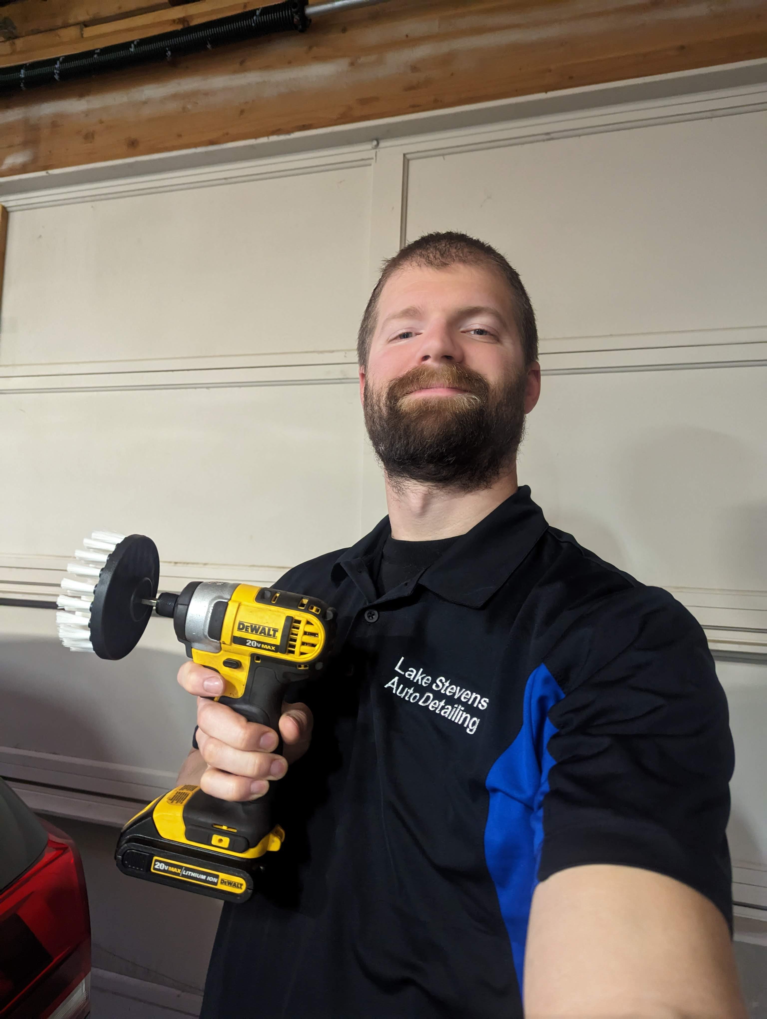 kyle ebright Lake Stevens Auto Detailing (LSAutoDetailing) / Twitter