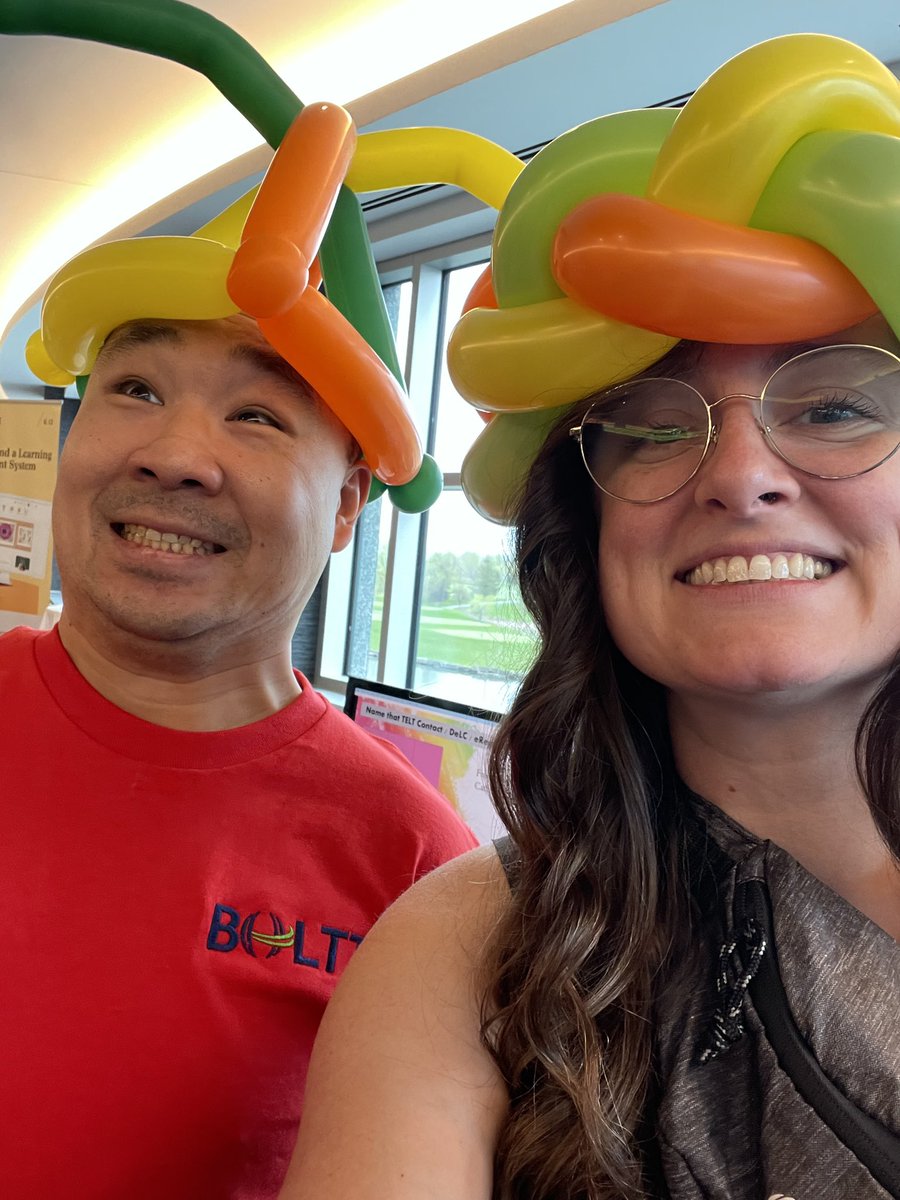 Julesderamablam's tweet photo. Getting ready for some learning at #BOLTT2223 with @theoelc https://t.co/V7xSRlKGsX