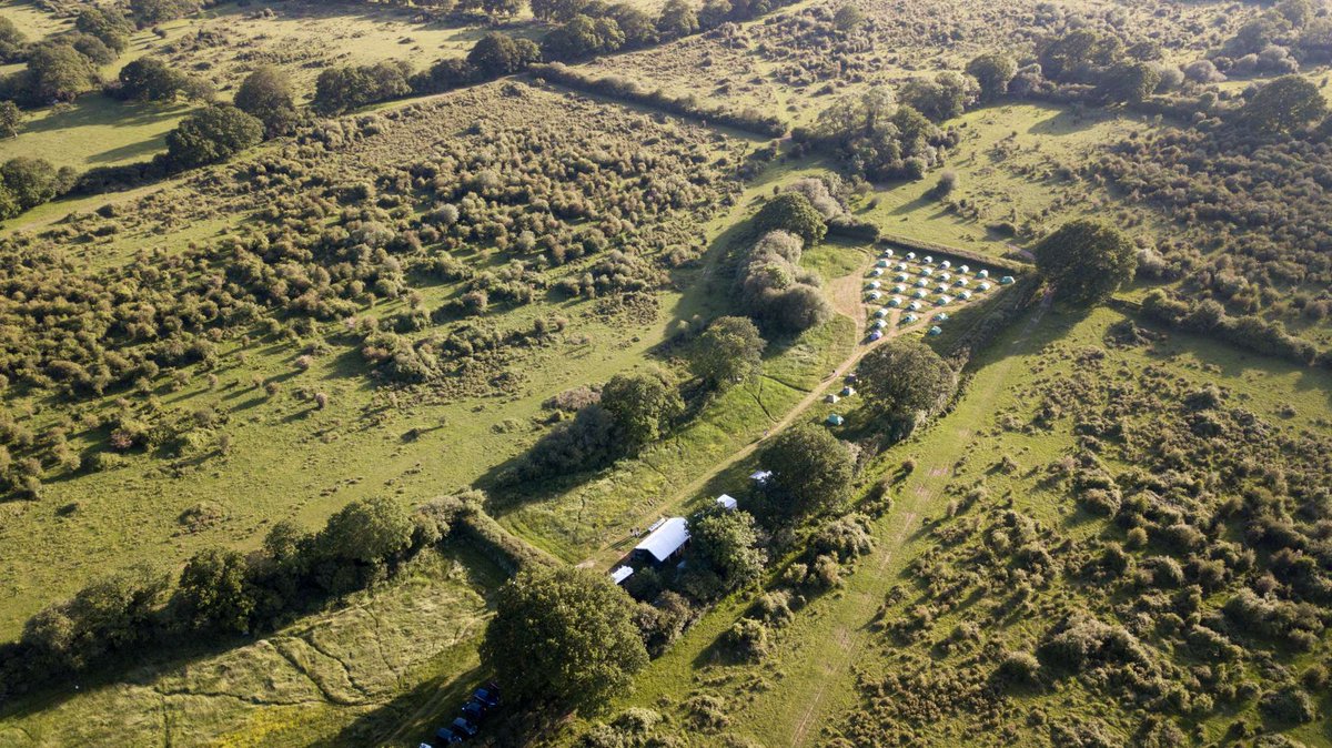 KneppWildlandFd's tweet image. ⛺️Still time to book on to our Summer Skills camp @KneppWilding with @opwall in June &amp;amp; July

1 &amp;amp; 2 week residential courses covering  pollinator, bird &amp;amp; mammal surveys + habitat &amp;amp; biodiversity assessments

Watch the film youtu.be/6B3799NTWCo

More info opwall.com/expeditions/fi…