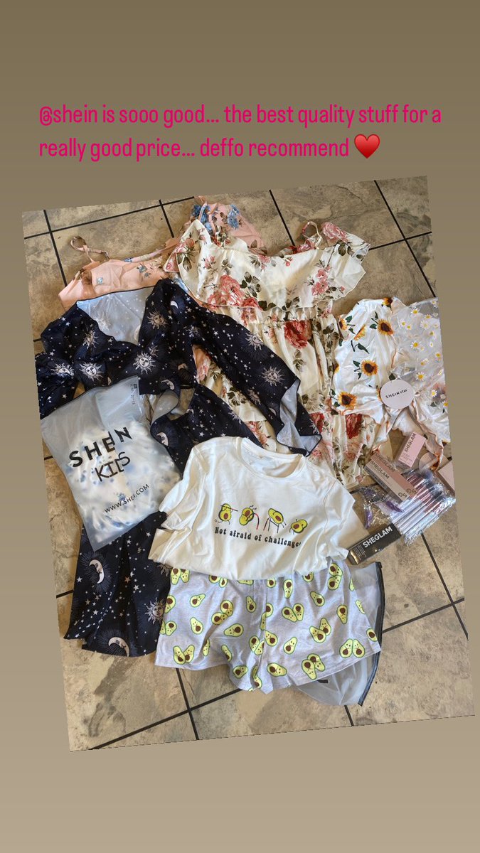 Kiki_Munro's tweet photo. New @SHEIN_Official order arrived, early. Best online ordering company out there. Thank you 😊 https://t.co/BMHkbpW9KS