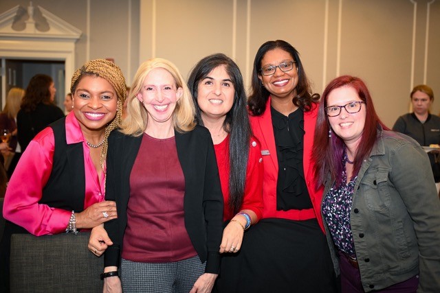 We’re excited to see so many talented and motivated women join us for this year’s Council of Professional Women in Banking and Finance Conference. Get ready to join our opening speakers, Desi Payne and Kashonna Marrow, as they kick us off! #cpwbf23

#mba #women #learning
