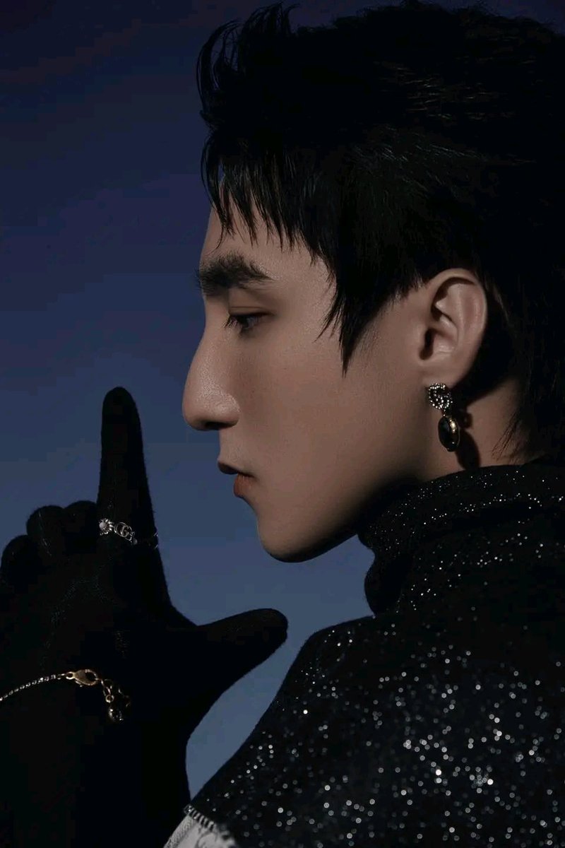 14_roit's tweet photo. Chuẩn bị chào đón em í MAKING MY WAY, các bạn đã sẵn sàng chưa? 🥰

M-TP’S NEW SONG IS OUT NOW

@sontungmtp777
#MakingMyWay 
#SonTungMTP 
#SKYMTP https://t.co/GHhtgzE82h