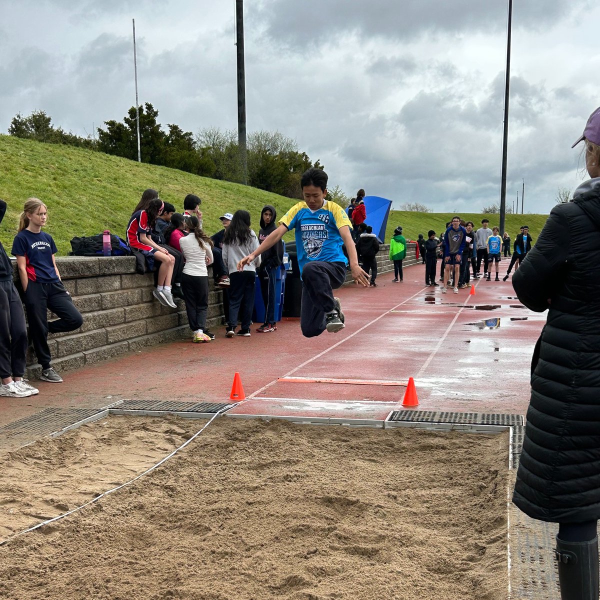 maclachlan_ca's tweet photo. Congratulations to all our @maclachlan_ca athletes in Gr.3 to 8 who competed in the thrilling #trackandfield event yesterday!
🏃‍♀️🏃‍♂️🏆

Your hard work, dedication, and sportsmanship were truly inspiring. We couldn't be prouder of each and every one of you! 

#MACCommunity #PSAA https://t.co/rKw2r4L2YY