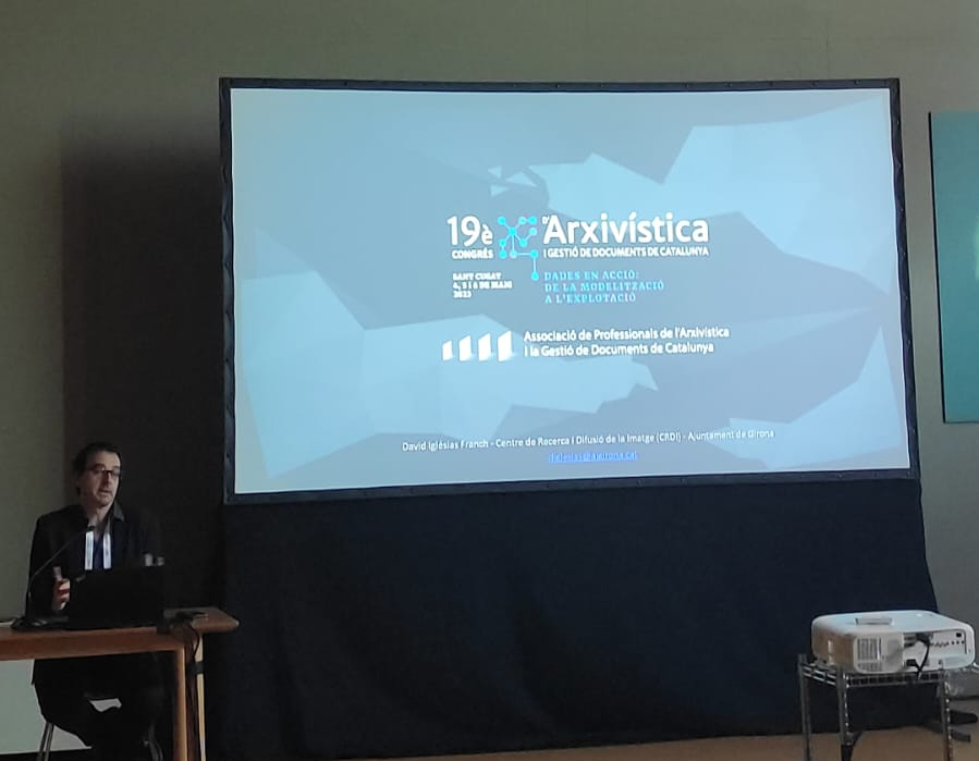 “Vocabularis per a un accés semàntic”
Presentació del nostre company David Iglésias al 19è Congrés d’Arxivística i Gestió de Documents de Catalunya.
#CongrésArxivística2023 #DadesEnAcció
<a href="/AAC_GD/">Associació Arxivers</a>
