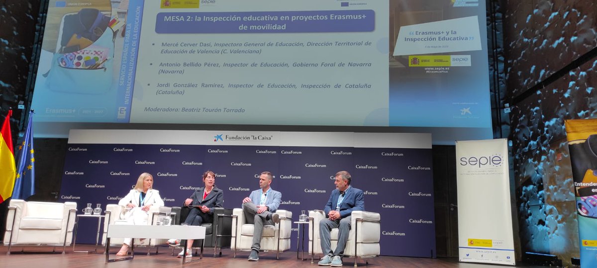 USIE_inspeccion's tweet photo. 2a Mesa de buenas prácticas Jornada #ErasmusPlus #inspeccioneducativa con la intervencion de Merce Cerver, CValenciana, Antonio Bellido, Navarra y Jordi Gonzalez, Cataluña que exponen diferentes formas de participar los inspectores: con los centros o como servicio de inspeccion https://t.co/xDrSCm0c9s