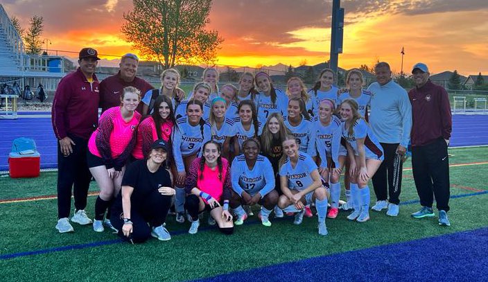 CoachMattyR's tweet photo. Windsor Girls Soccer
Conference Champions ✅
State tournament up next….. https://t.co/i51VEWuTB6