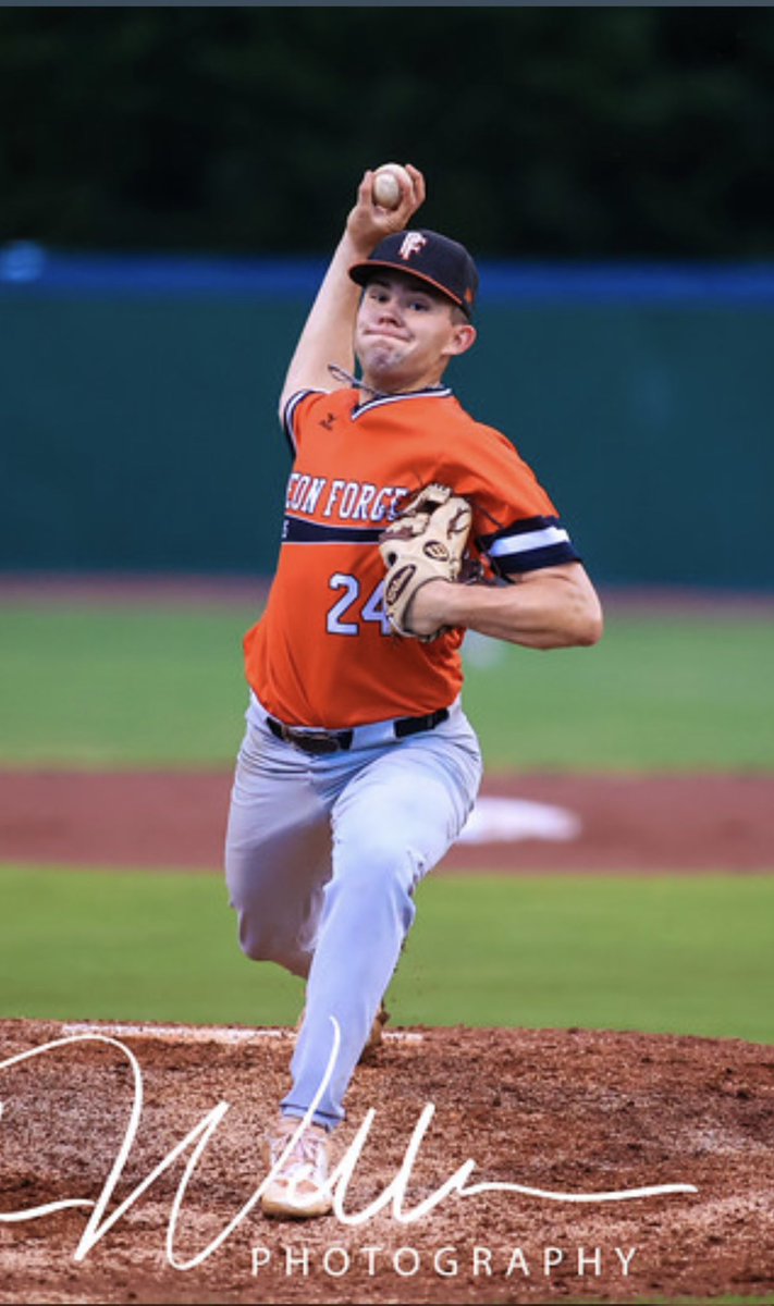 PFTigersBSB's tweet photo. Uncommitted Senior RHP/SS @tyson_mcfall was Pitcher of Year in district. The Mr Baseball Nominee has been dominant all year, here are his regular season pitching #’s

11 App
8 starts 
7-0 👀
5 CG 👀
2 Save / 2 SVO
23 H
7 R / 1 ER
12 BB 
71 K 
.147 ERA 👀
.734 WHIP
.138 BAA https://t.co/ELcivIJF32