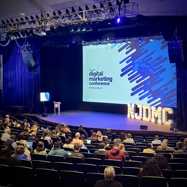 SEM_Geeks's tweet photo. #NJDMC2023 is about to start! Grab your seats and get ready to be inspired✨ https://t.co/huKj0hE9fQ