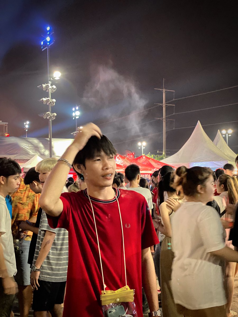 Pat46348788's tweet photo. ผัวไม่ทำการบ้าน ขอไห้บอกเดะไปทำแทนไห้🫣💦😜 https://t.co/WhI6mUX5mF