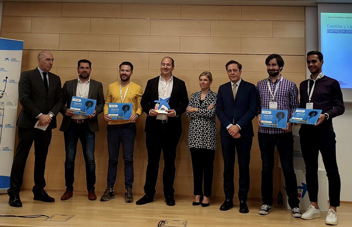 Isabel09323's tweet photo. Qué emocionante vivir la decisión final de @EmprendeXXI_ CyL!!!Enhorabuena a #Rooteco que ha sido reconocida como la start-up más innovadora de Castilla y León en los Premios EmprendeXXI. @caixabank
#startup #innovación https://t.co/hDQLbs85Vy