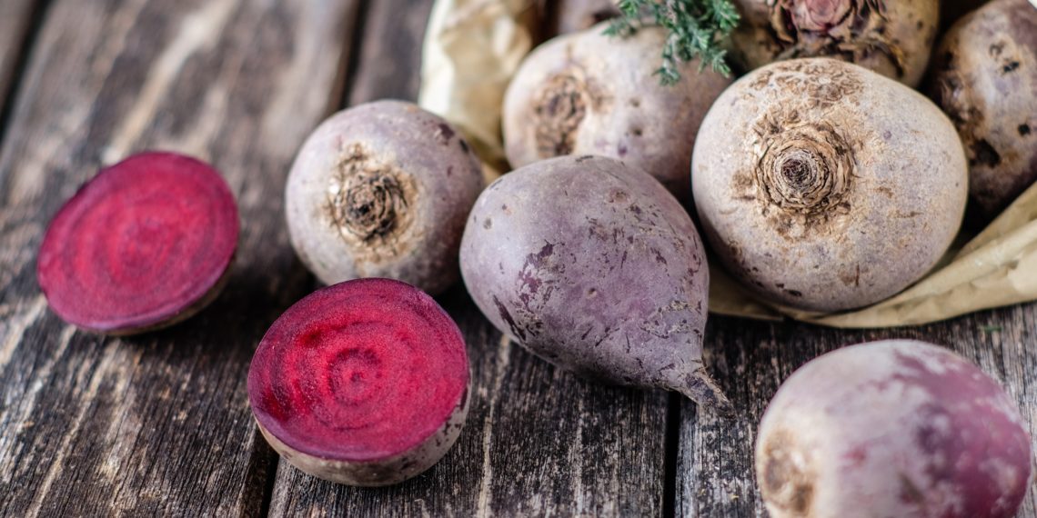 Rote Beete: Heimisches #Superfood für ein gesundes Herz.<a href="/BritishCardioSo/">British Cardiovascular Society</a> <a href="/Nutrients_MDPI/">Nutrients MDPI</a> <a href="/NS_Publications/">Nutrition Society Publications</a> <a href="/AlexanderStindt/">AlexanderStindt</a> #BJN #rotebeete #Gesundheit    heilpraxisnet.de/naturheilpraxi…