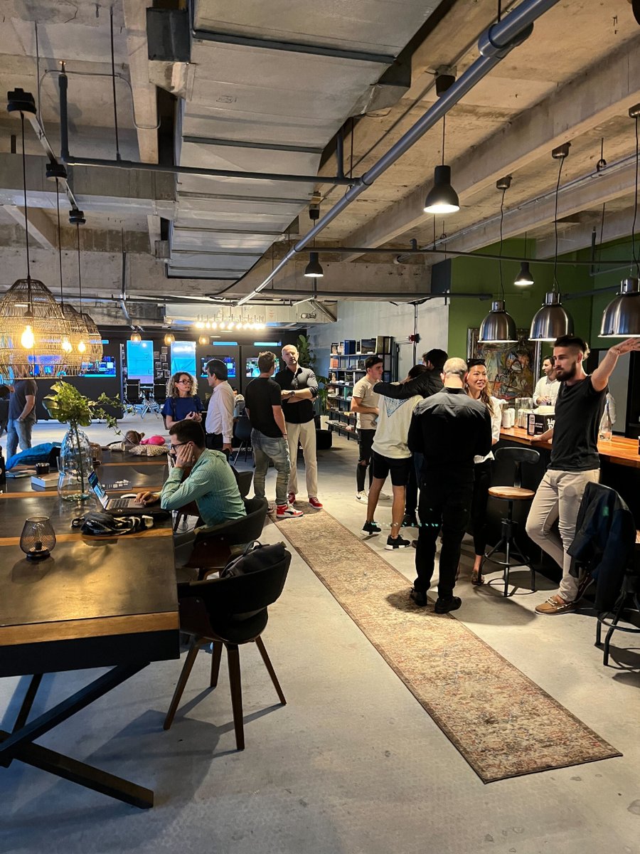 finobertinat's tweet image. A new edition of #MiamiTechMonth has come to an end. This was a unique opportunity to meet startup founders and tech innovators.

The tech industry is overcoming the challenges and it’s flourishing strongly. We&apos;re eager to collaborate to continue in this direction 💪