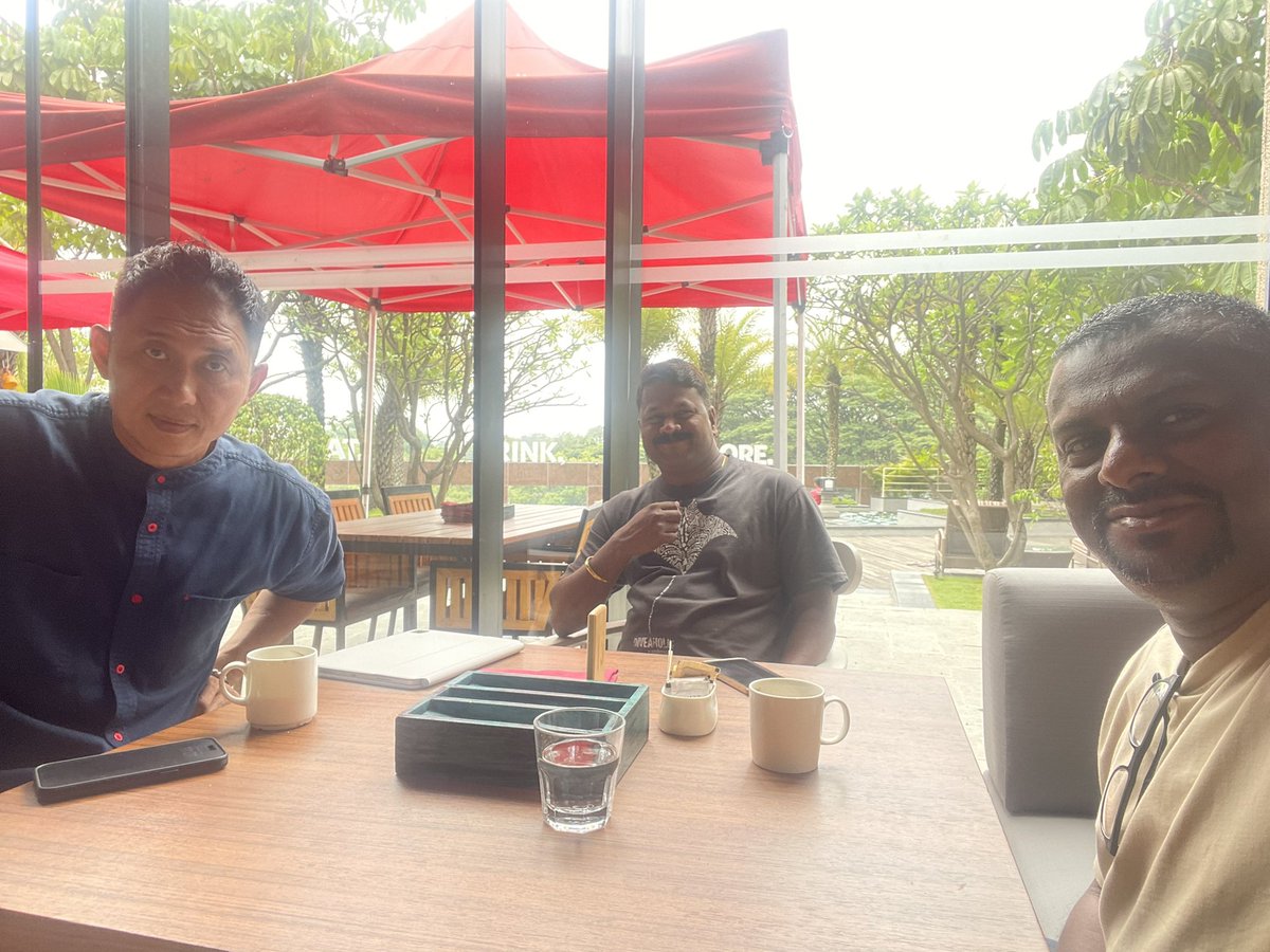 John Thet meeting with Founder / Partner of Bond Safari Kovalam to discuss about the upcoming Adex India Dive &amp; Adventure Show from 6th - 8th October at KTPO , Bangalore