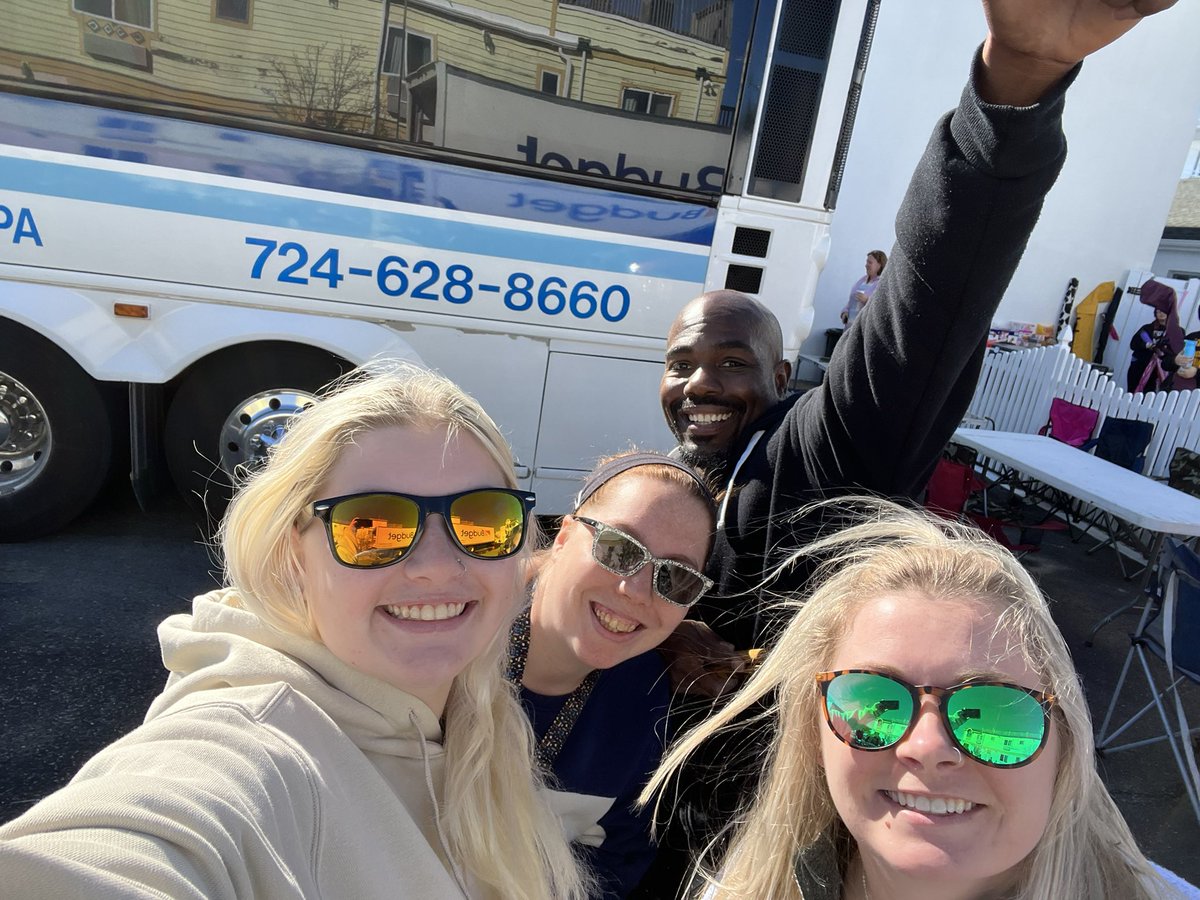 Good morning from Wildwood New Jersey!! Staff is having fun while percussion practices for their performance @ 11:40!! #echosintime #efstrong #warriorproud #wildwood2023