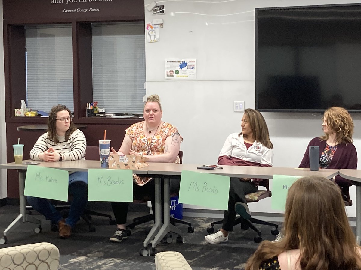 PRMrsJones's tweet image. Thank you for sharing a piece of your love journey with my #adultliving class this morning! I absolutely loved your stories! #yankeesbabe #friendsfirst #engagement #loveyourselffirst @SKochPR @IndustryCareers