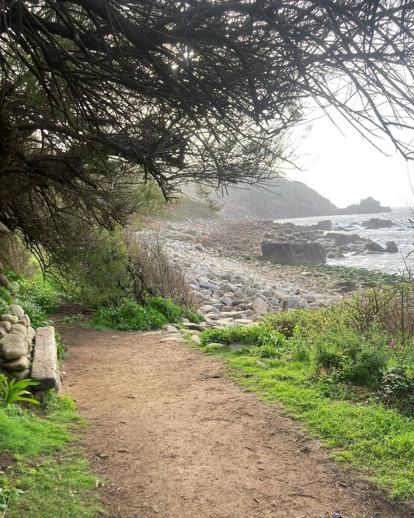 Yesterday’s work place, one of my favourites.

#photographer
#penzance

#barn
#interiors
#style
#design
#elegant
#beautiful
#pure
#interiorphotographer
#westcornwall
#cornwall
#bristol
#devon
#homes
#captureonepro
#canon
#architecture
#light
#cornishhome… instagr.am/p/Cr0oJ6bsXKX/